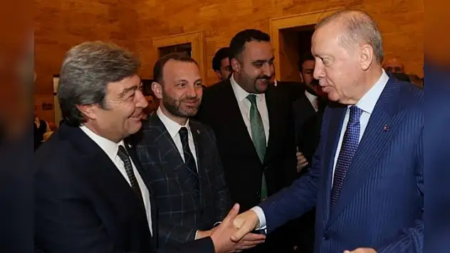 Milletvekilleri Ankara'da iftarda bir araya geldiler!