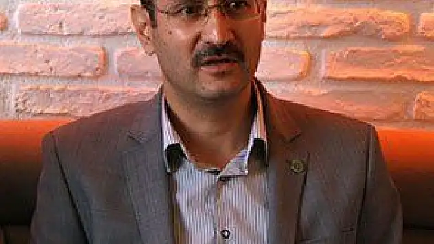 'MİLLİ EĞİTİMDE TARAFGİRLİK VAR'