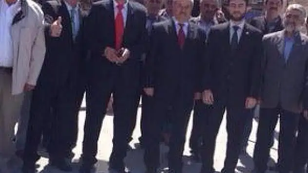 MİLLİ İTTİFAK ADAYLARI İKRAMLARI SANDIKTA BEKLEDİKLERİNİ SÖYLEDİ