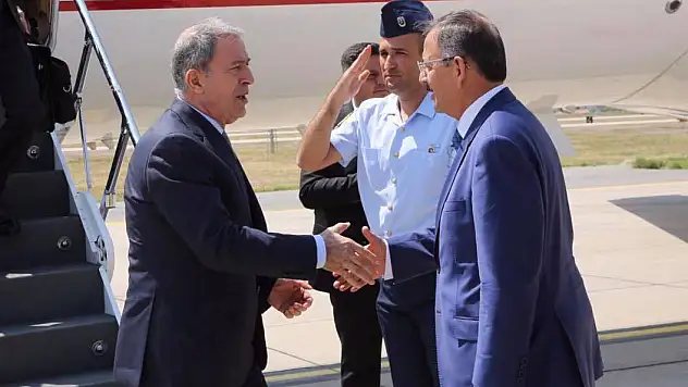 Milli Savunma Bakanı Akar: 'En son terörist etkisiz hale getirilene kadar mücadelemiz devam edecek'