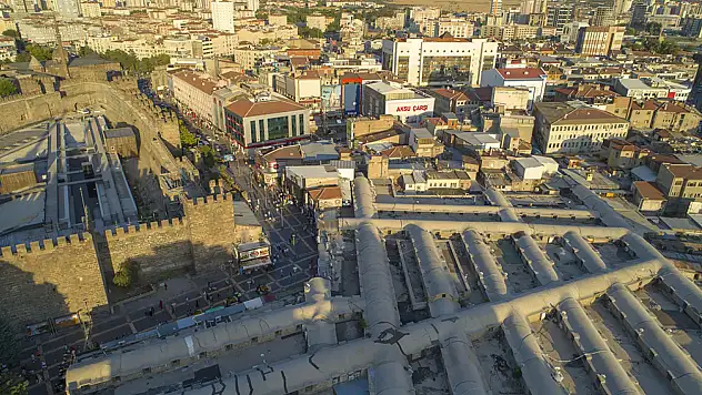 Milyonlarca kişinin ne diyeceğini merak ettiği isim Kayseri'ye geldi ve bakın kimlerle görüştü?