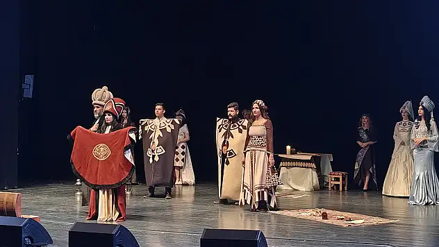 Mimar Sinan'ın eserleri bu  kez podyumda büyüledi