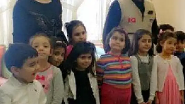 MİRABOĞLU ÇOCUK AKADEMİSİ İHTİYAÇ SAHİPLERİNİ UNUTMADI