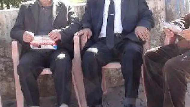 MP ADAYI MUSTAFA iDiZ DERT DiNLiYOR