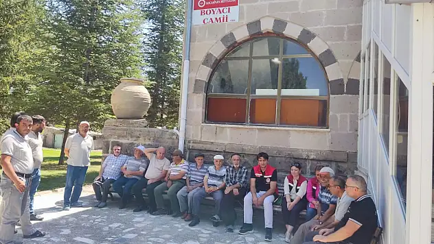 Müdürlük 16 ilçede üreticiyle buluştu