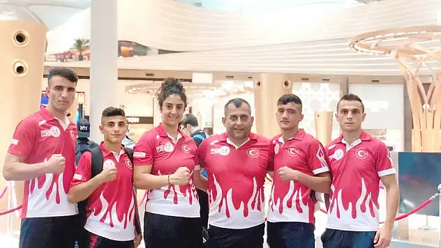 Murat Eskici başarılı Muaythai sporcularını tebrik etti