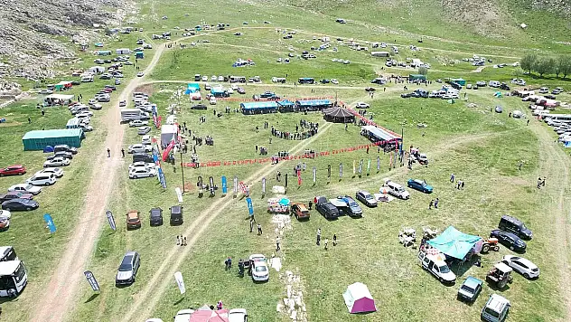 Müzik, halay, eğlence... Kayseri'de şenlik var!