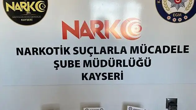 Narkotik dedektifleri uyuşturucuya geçit vermedi