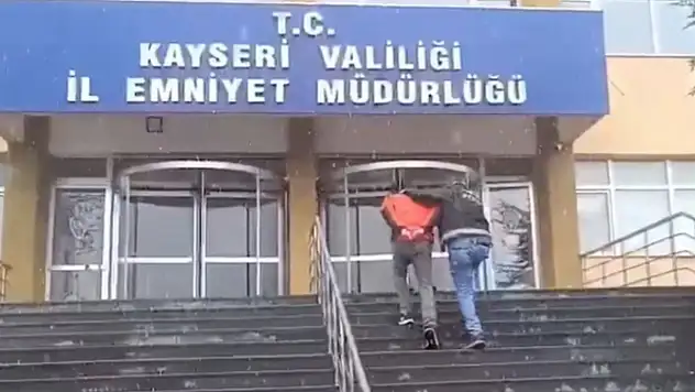 Narkotik iki firariyi yakaladı!