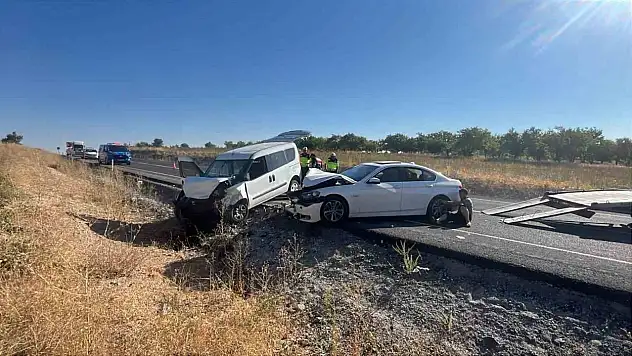 Kapadokya gezisinde kaza: 14 yaralı