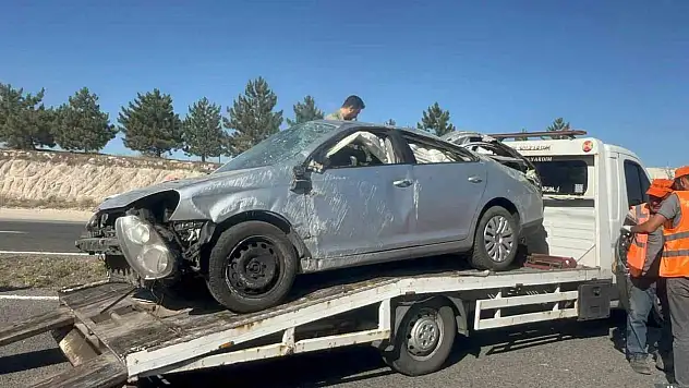 Takla atan otomobilde anne öldü, bebek yaralı
