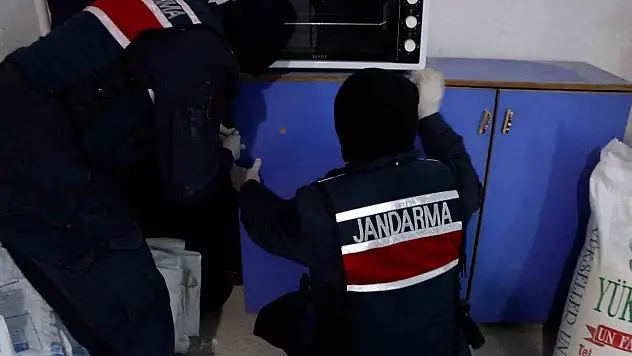 Rüşvet ve tarihi eser şebekesine operasyon