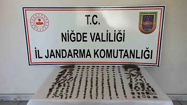 290 adet eser ele geçirildi