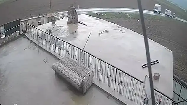 Niğde'deki feci kaza güvenlik kamerasında