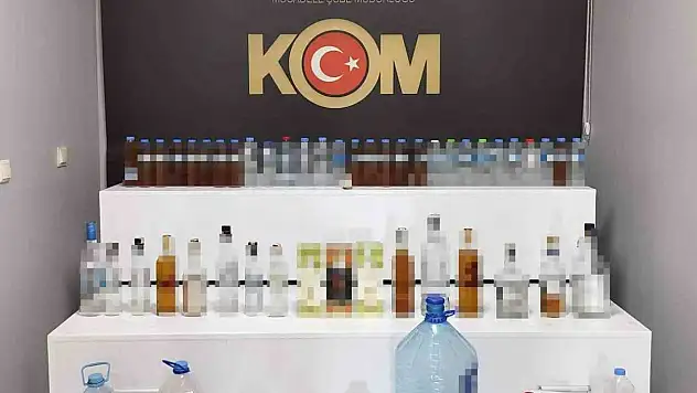 Niğde'de 71 şişe sahte içki ele geçirildi
