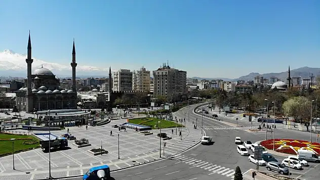 23 Nisan'da sokağa çıkma yasağı gelecek mi?