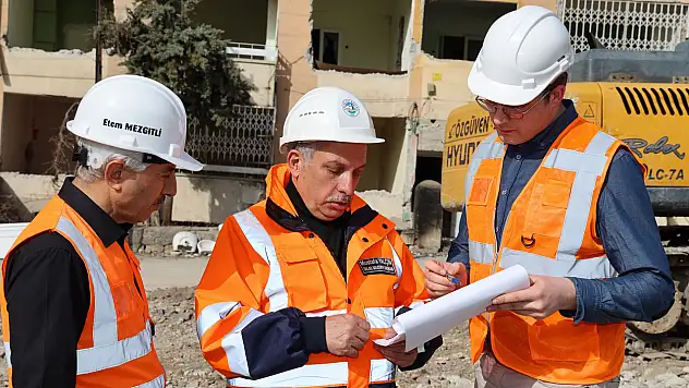O ilçede binlerce bina yenileniyor