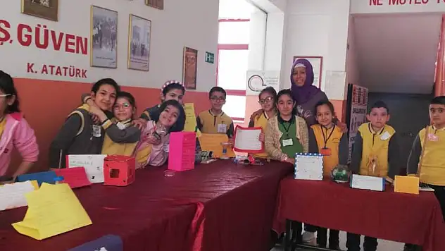Öğrenciler tasarımlarıyla tam not aldı