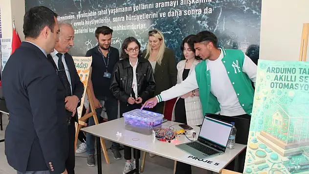 Öğrencilerin tasarımları görücüye çıktı