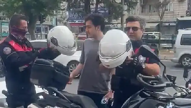 Öğrencilerin yardımına bir kez daha polis ekipleri koştu