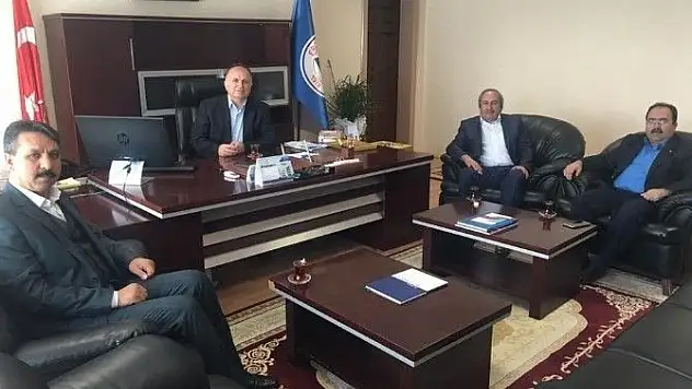 &quotÖğretmen Adaylarının Formasyon Çilesi Bitmelidir&quot