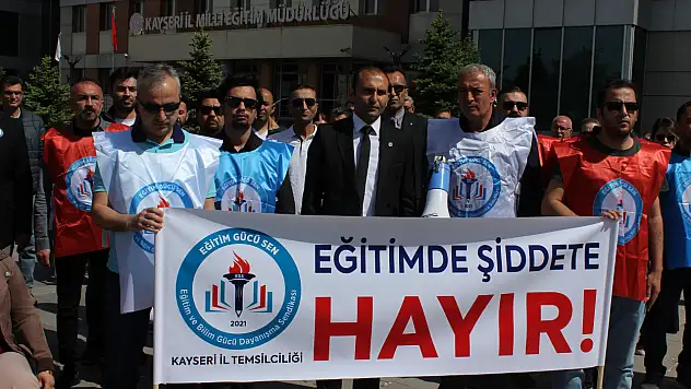 Öğretmenler isyanda