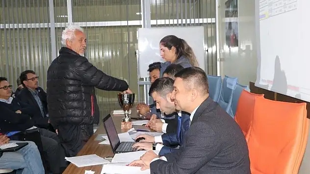 Okul Sporları Takım Branşlarında Kuralar Çekildi
