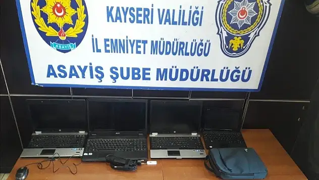Okuldan bilgisayar çalan hırsızlar tutuklandı