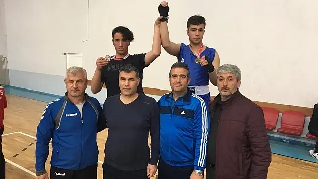 Okullar Arası Boks Gençler il Birinciliği Müsabakaları Tamamlandı