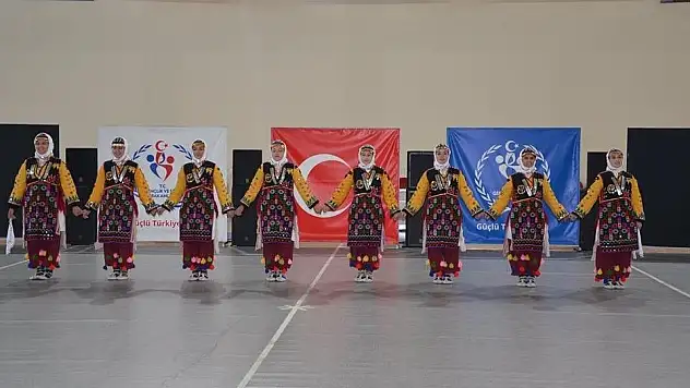 Okullar Arası Halk Oyunları Grup Birinciliği Tamamlandı