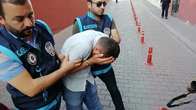 Cinayete Kurban Giden Gizem'in Babası Konuştu