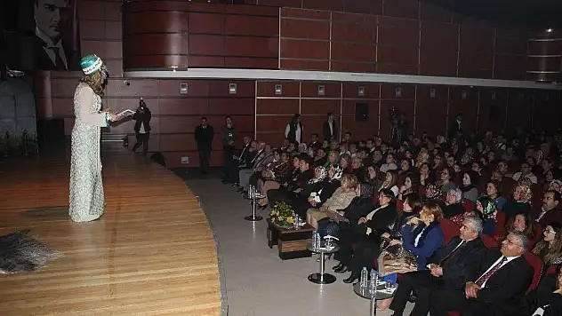 &quotKadınlar Günü'nün hepinize kutlu olsun&quot