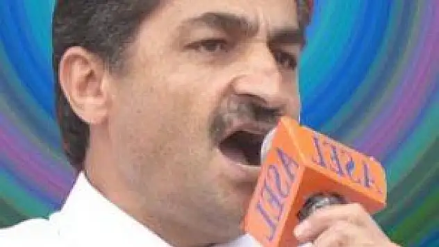 ÖNER: &quot4,5 MİLYON MEMURU KANDIRDILAR&quot