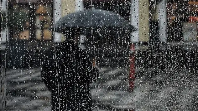 Önlemlerinizi alın! Kayseri'ye gök gürültülü sağanak geliyor