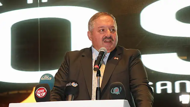 'Yüksek katma değerli ürünlerin üretimine yönelmeliyiz. &quot 