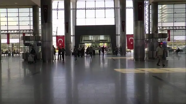Otobüsçü esnafı memnun değil