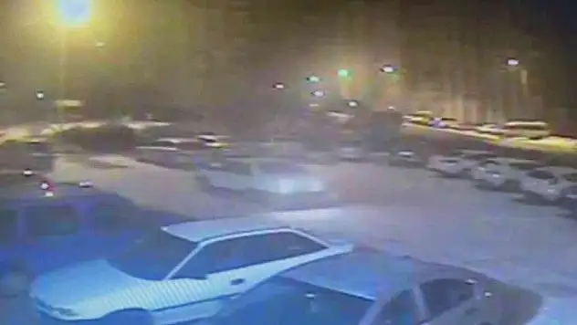 Hırsızlık anı kamerada!