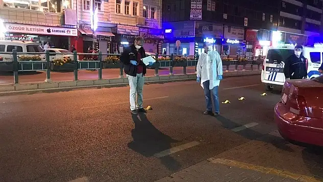 İstasyon Caddesinde silah sesleri 