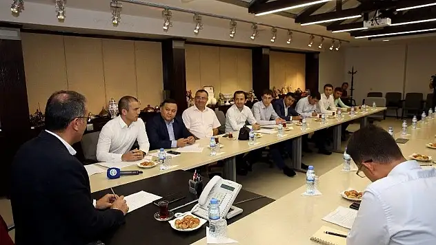 Özbek heyet Kayseri'yi örnek seçti