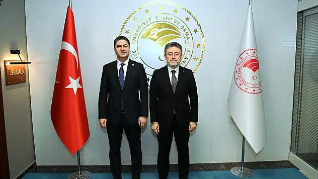 Özdemir, Pınarbaşı, Sarız ve Tomarza çiftçisi için Bakan ile görüştü