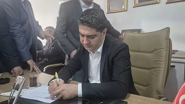 Özdemir Sarız'da istedi, Büyükkılıç 'yakışanı yaparız' dedi