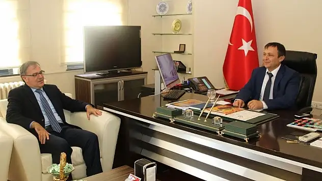 Özdoğan'dan Rektör Çalış'a hayırlı olsun ziyareti
