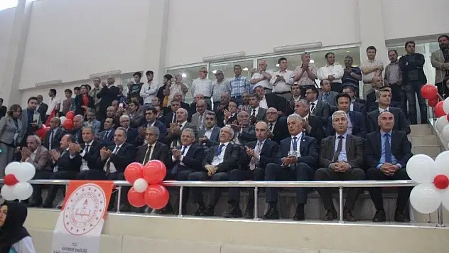 Özel çocukların şenliği yoğun ilgi gördü
