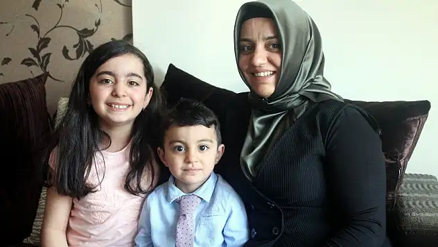 'Kuşlar bile ekmek yiyebiliyor, ben yiyemiyorum anne'