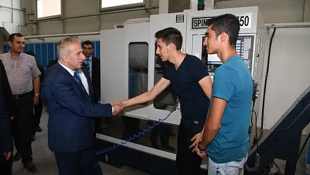 Özel Kayseri OSB Mesleki ve Teknik Anadolu Lisesi eğitime başladı
