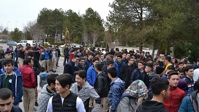Özel Kayseri OSB Teknik Koleji Eğitim ve Üniversite Tercih Fuarı'na katıldı