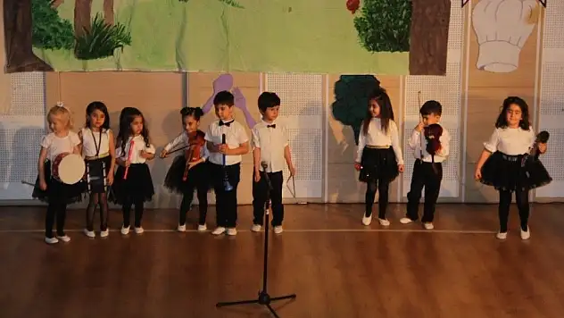 Özel Tekden İlkokulu Müdürü Nuri Akar: ' İngilizce ülkemizin en önemli sorunlarından birisi'
