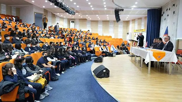 Öğrenciler gaziler ile buluştu