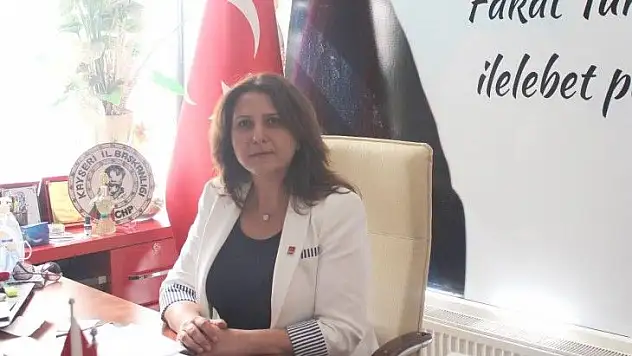Özer: Vatandaş geçim derdindeyken, sizin önceliğiniz millet bahçesi mi?