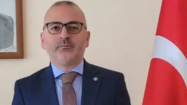 Özhan'dan, Feyza Erbaş'a destek açıklaması!